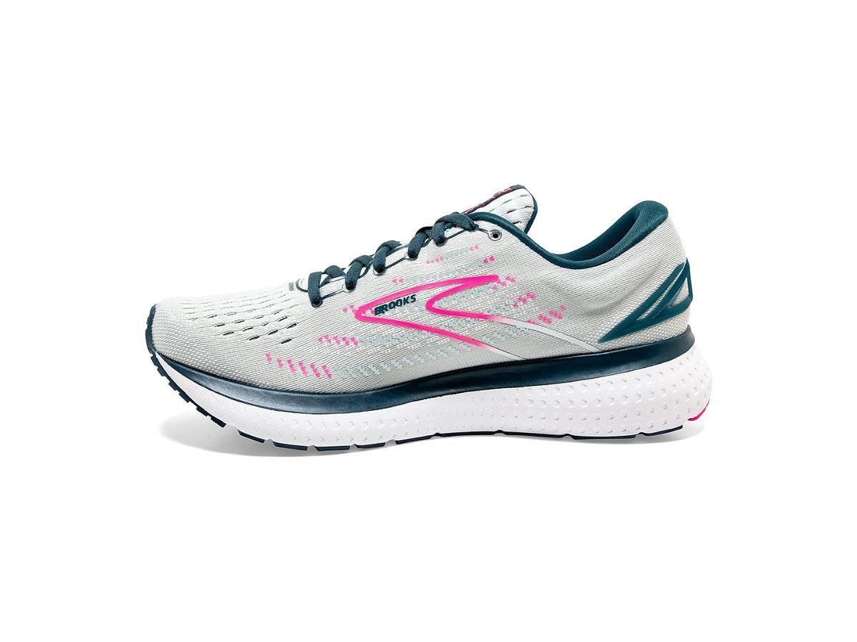 The Brooks Glycerin 19 Neutral running shoe (Image via Brooks)